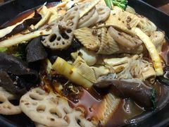 -万记麻辣烫国展总店