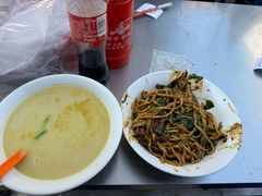 -三百碗宝应长鱼面(板仓街店)