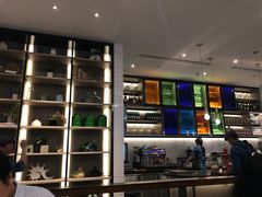 -港丽餐厅(高德置地店)