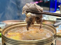 -云顶旋转自助景观餐厅