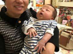 -爱的果实月嫂育婴师(世纪东方店)