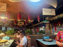 -鱼窝棚柴火铁锅炖(富山屯店)