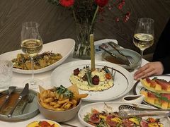 -普朗姆生蚝牛排馆 The Plump Oyster(成都摩方购物中心店)