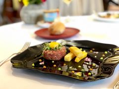 -La Villa French Restaurant