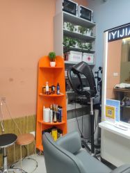 -IYJ Hair Salon 