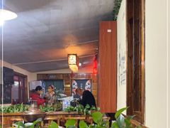 大堂-果松木炭酸菜铜火锅·外婆参鸡汤