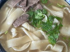 -十二忠手拉面(中华路店)