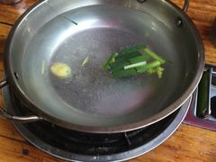 -章记正宗南岗鱼蛋火锅