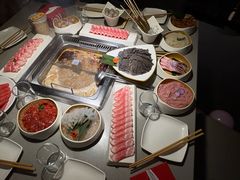 -海底捞火锅鲜切牛肉主题店(长寿路店)