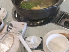 -烹然四季椰子鸡火锅(团结湖总店)