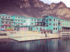 -百里峡七彩艺术小镇