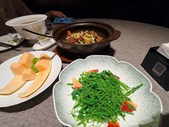 -虹潮荟·餐桌上的美食地理(太阳宫店)