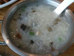 皮蛋瘦肉粥-杨妈妈粥店(滑翔路店)