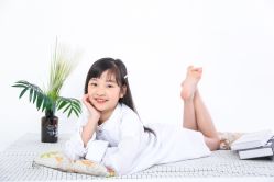 -童梦时光儿童摄影(华业·东方玫瑰店)