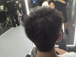 -厘里·salon