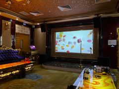-Karaoke Top One KTV