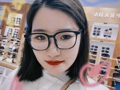 -沪睛眼镜蔡司官方授权店(金桥佳林路店)