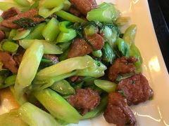 菜心炒牛肉-和园餐厅