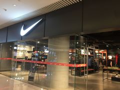 -耐克(恒隆广场店)