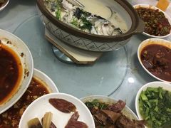 -天乐农家鱼头王(天目湖店)