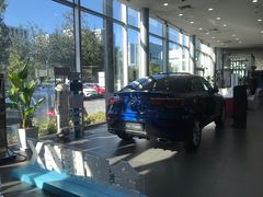 -奔驰利星行(北京花乡店)