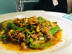 -费大厨辣椒炒肉(高铁吾悦广场店)