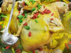 本鸡煲-宾湖农庄·农场特色(太湖龙之梦店)