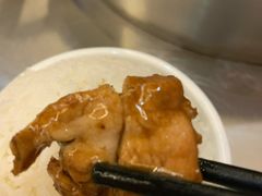 -胡须佬鸡煲四季火锅店(石厦西村直营店)