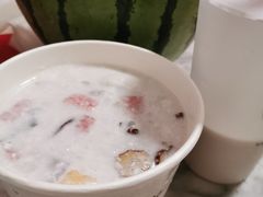 -津椰本·海南正宗椰奶清补凉(店一店)
