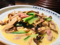 鹿茸菌煨猪肚-吃饭皇帝大(解放西路店)