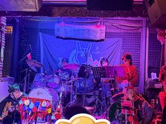 -江湖酒吧(老外滩店)