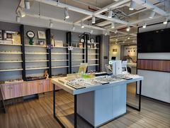 -瑞司视光眼镜·蔡司战略合作眼镜店(新街口店)