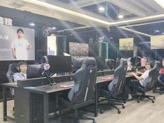 -绿树电竞(五路店)