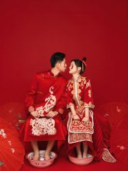-樱花婚纱摄影