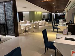 大堂-上海古井假日酒店 · 徽昇楼中餐厅