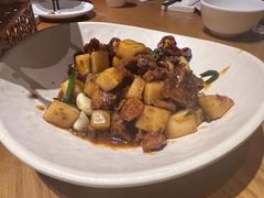 -隔壁老王·家常云南菜(花巷店)