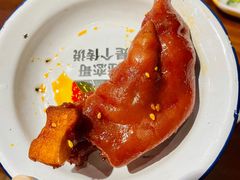 -爆炸头阿姨小四川正宗川味小吃(无任何分店)