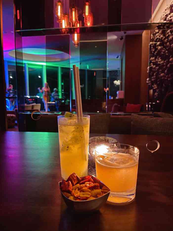 广州柏悦酒店·悦吧·顶楼露天酒吧-"相较于瑰丽和四季,悦吧的楼层要