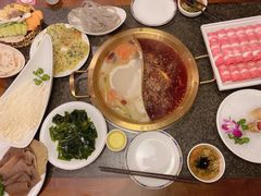 -小天鹅火锅·一线江景洪鼎旗舰店(洪崖洞店)