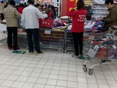 -大润发(花雨店)