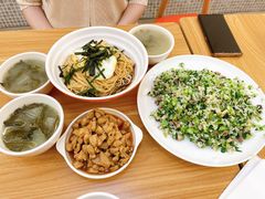 -白玉兰食品甜凤店(合生汇店)