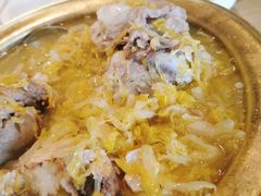 大骨头炖酸菜-关东小磨东北菜(上海长风大悦城店)
