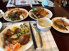 -荣誉国际酒店-云顶旋转餐厅