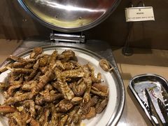 -荣誉国际酒店-云顶旋转餐厅