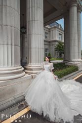 -派丽莫Pellimo原创设计婚纱品牌