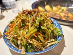 -妈妈家铁锅炖(景诚园综合楼店)