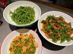 -山涧肴·湘味家肴(松岗满纷天地店)