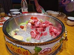 -娜仁图雅蒙古美食村(33小镇店)