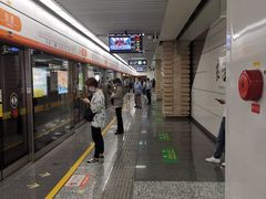 -良渚(地铁站)