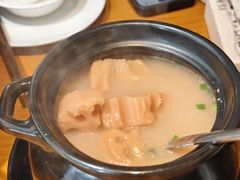 -莲餐厅·湖北菜·潜江小龙虾店(愚园路店)